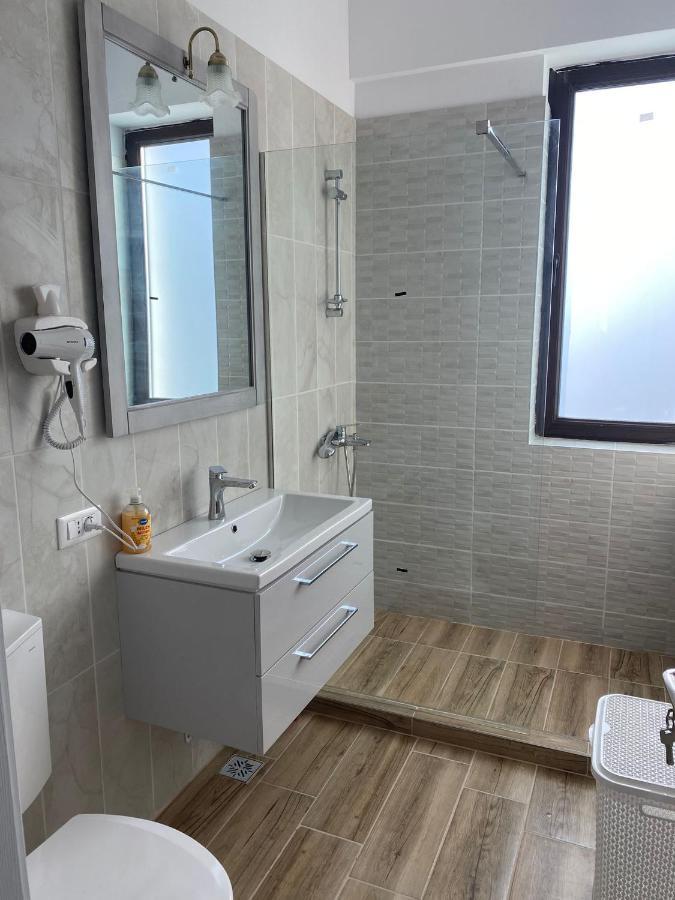 Apartament Lucian Apartment Ramnicu Valcea Luaran gambar