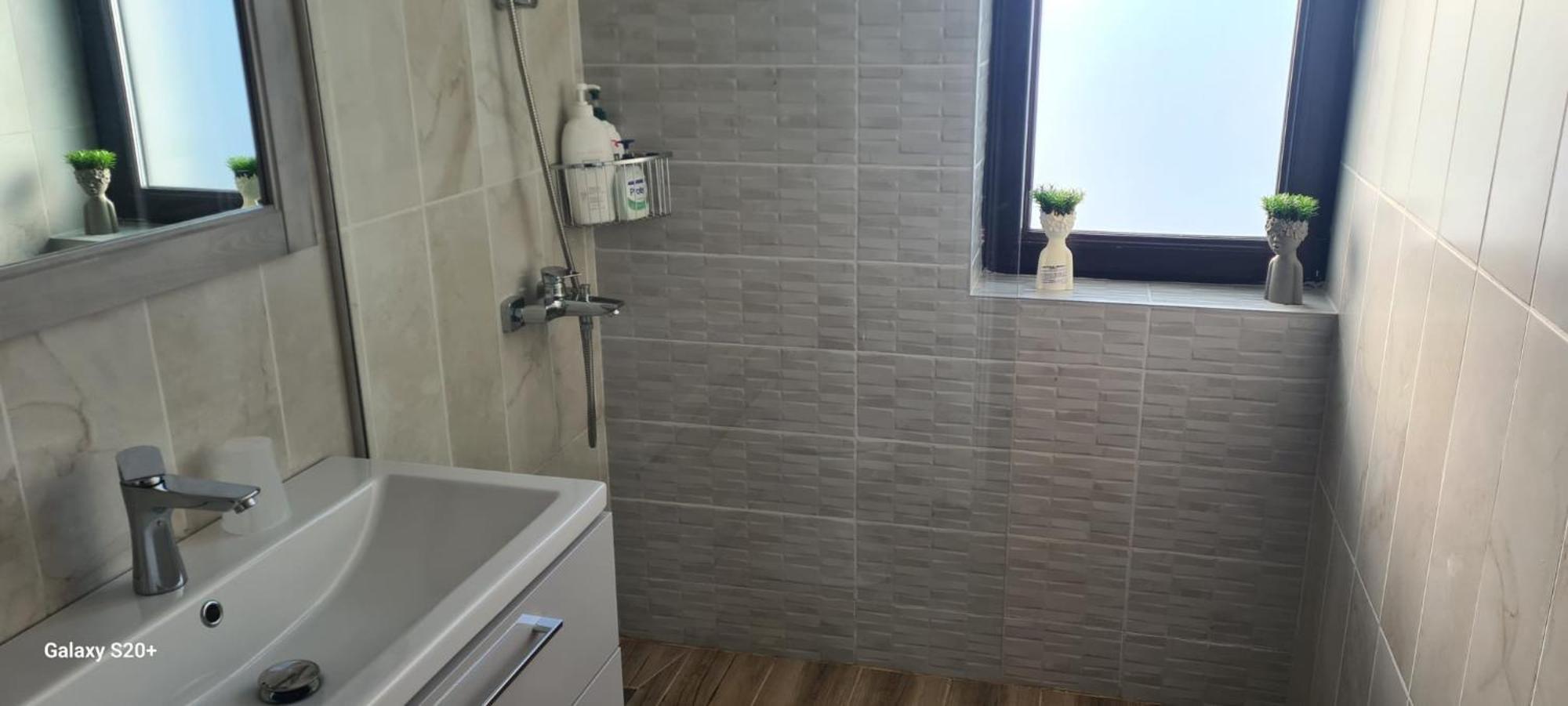 Apartament Lucian Apartment Ramnicu Valcea Luaran gambar